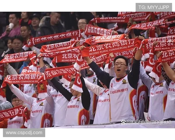 球迷以热爱为力量源泉 激励我们在赛场上勇往直前